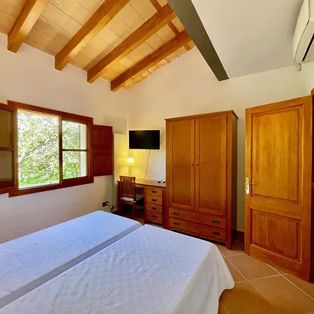 Casa Moragues Holiday home Santa Maria del Cami (Mallorca)