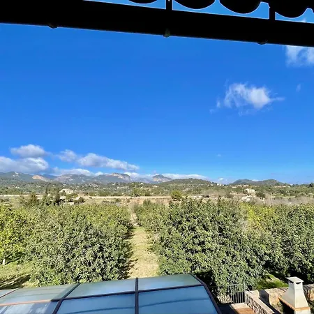 Casa Moragues Santa Maria del Cami (Mallorca)